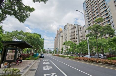 住大馬路旁|住大馬路旁超方便？ 行家曝「3缺陷」急勸：不只是很吵